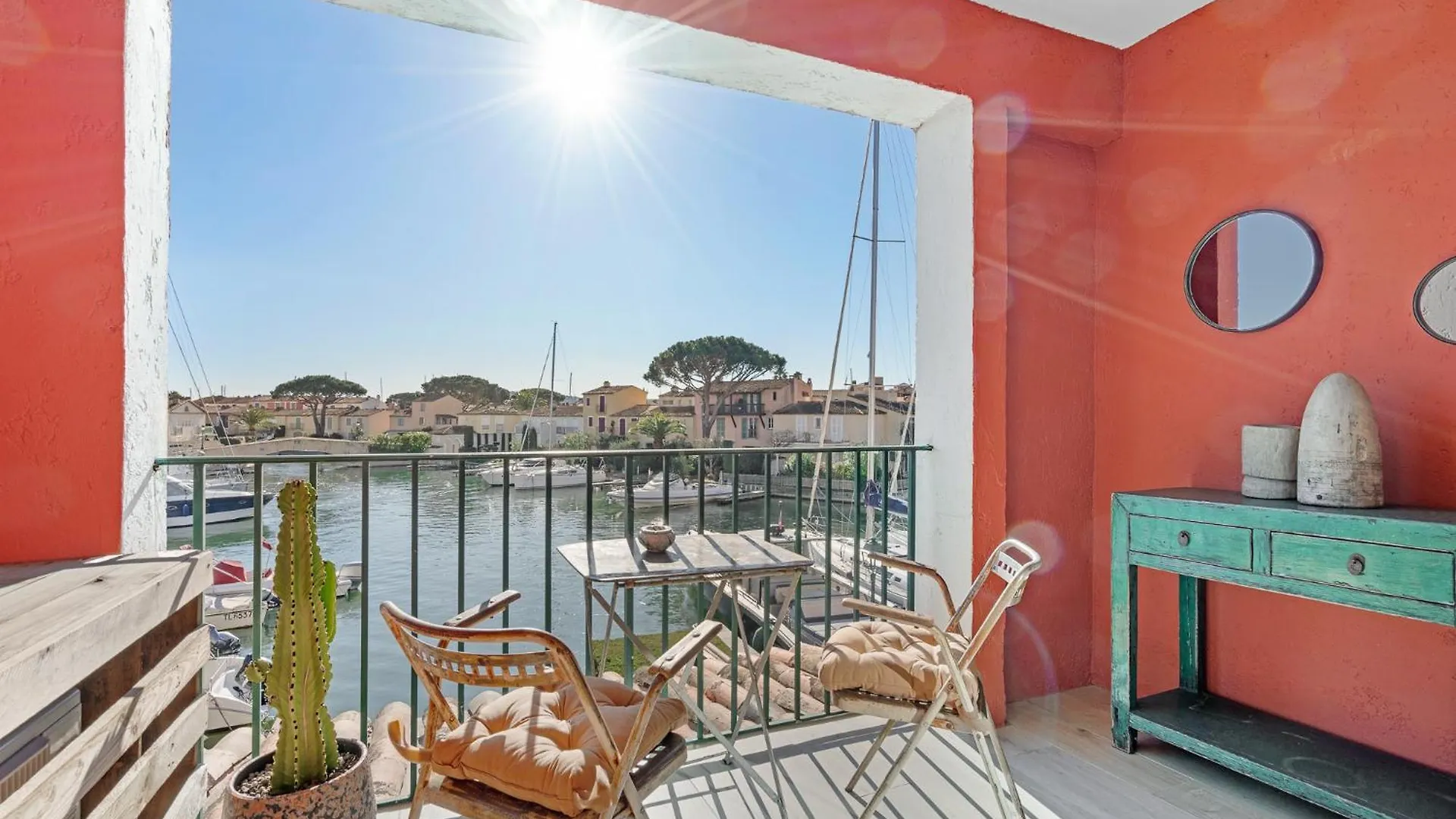Contatos de My Little Port Grimaud